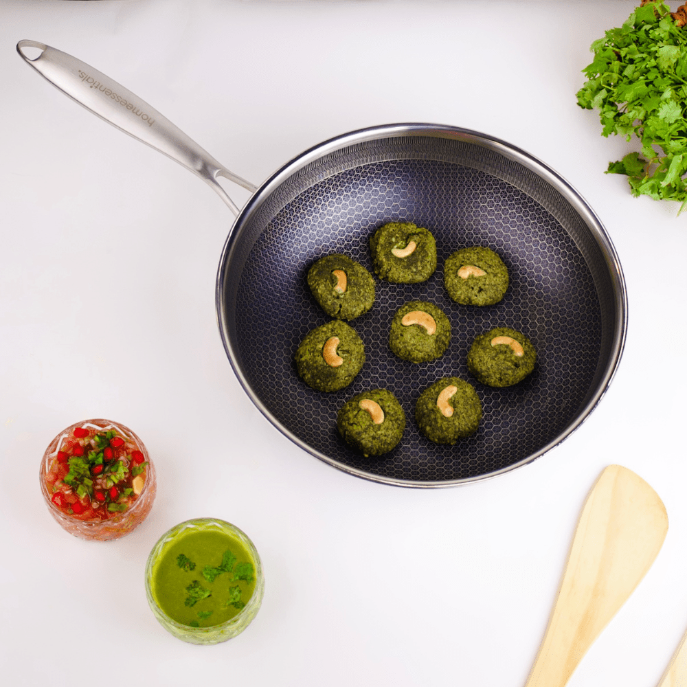 Multi-Purpose Honeycomb Stainless Steel Deep Frying Pan with Composite Lid (28 cm)
