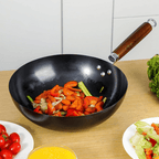 Fine Iron Cooking Pan with Wooden Handle