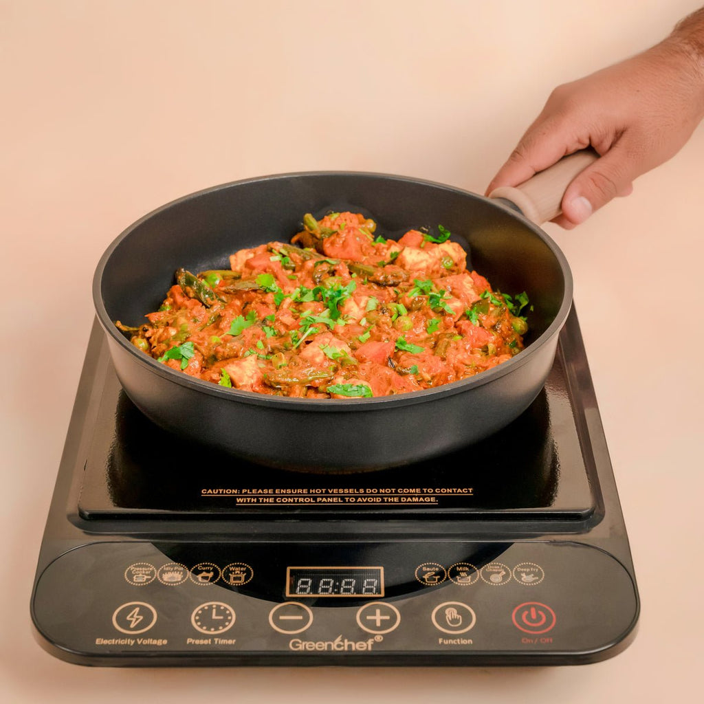 Non-Stick Titanium Fry Pan with Visual Lid (28 cm)