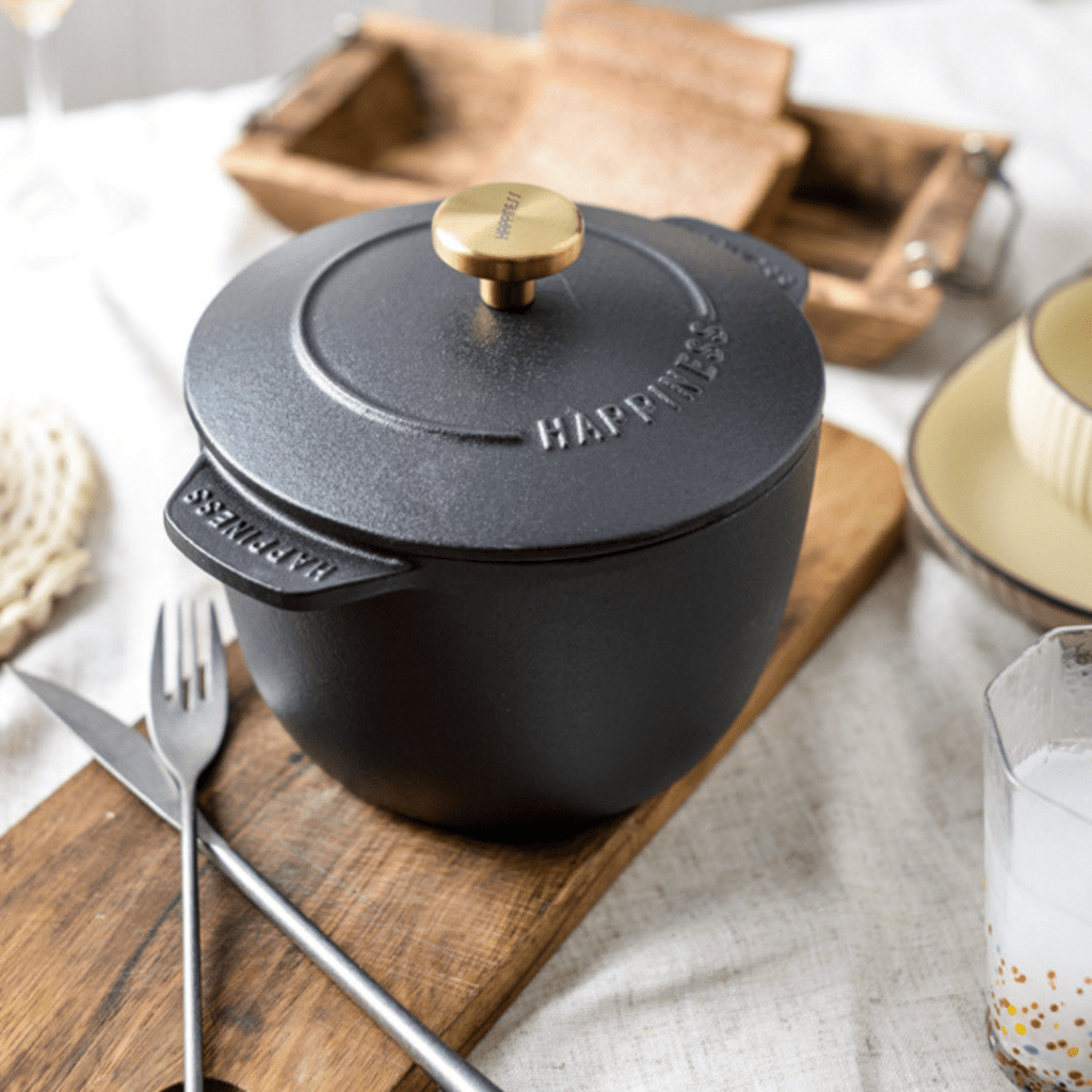 Healthy and Versatile Enamel Rice Pot