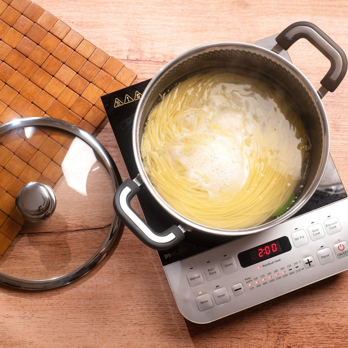 Stainless Steel Honeycomb Deep Cooking Pot With Lid (24cm)